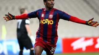 Βλέπει πράσινα και σεληνιάζεται ο Μπεν!