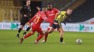 Πέλκας: Πανηγυρική selfie με «ασπρόμαυρο»… παρελθόν!