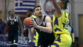 Λύγισε στο Λαύριο, φωνάζει για τη διαιτησία ο ΠΑΟΚ