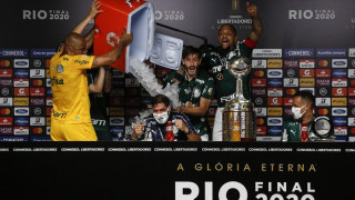 Το... παγωμένο μπάνιο του Φερέιρα στη συνέντευξη τύπου