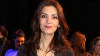 Η Κατερίνα Λέχου στην παραλία χωρίς ίχνος μακιγιάζ