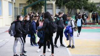 Επιστροφή στα θρανία: 10 χρήσιμες ερωτοαπαντήσεις από το Υπουργείο