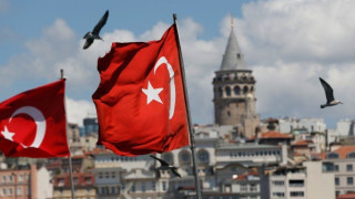 Δημοσκόπηση «χαστούκι» στον Ερντογάν: Οι Τούρκοι βλέπουν τους Έλληνες ως φίλους