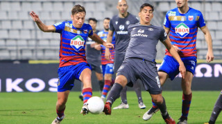 Προελαύνει ο Αστέρας Τρίπολης, απέδρασε και από τον Βόλο