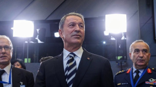 Ξέφυγε από τα όρια ο Ακάρ δίνοντας συμβουλές σε Έλληνες αξιωματούχους!