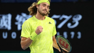 Εύκολα στους «16» ο Τσιτσιπάς!