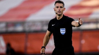 Ο Τάσος Σιδηρόπουλος προκάλεσε «έξαψη» στον ποιητή της Τρούμπας