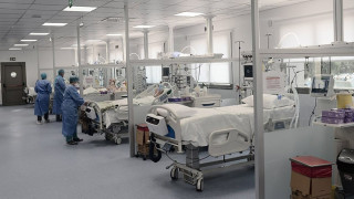Κορωνοϊός: Αυξήθηκαν κατά 58% οι διασωληνωμένοι τον Φεβρουάριο