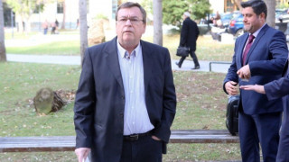 Μαλάτος: «Να υπάρχει η δαμόκλειος σπάθη της αφαίρεσης βαθμών»