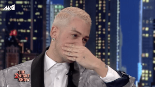 Χαμός στο διαδίκτυο κατά του Τάσου Ξιάρχου: Γυναίκες με ριγέ μπλούζες