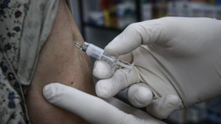 Εμβόλιο κορωνοϊού σε «τσιρότο»: Πιο αποτελεσματικό από τις ενέσεις «δείχνει» η δοκιμή