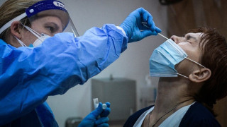 Χτύπησαν πάλι... κόκκινο τα κρούσματα! 2.702 συνολικά, πόσα στη Θεσσαλονίκη