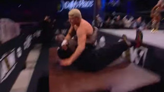 Νοκ άουτ ο Σακίλ Ο'Νιλ σε αγώνα του «All Elite Wrestling»