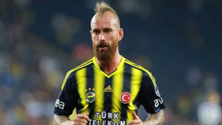 Κοιτάζει Μεϊρέλες η Εβερτον