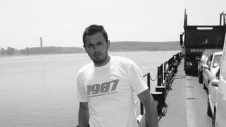 Δολοφόνησαν οπαδό της Ζελέζνιτσαρ (pics)