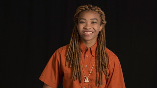 Ιμάνι Μακγκί-Στάφορντ: ﻿Έβαλε τρίποντο στην κακοποίηση με ένα ποίημα