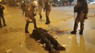 Συνελήφθη ένας από τους δράστες της χθεσινής επίθεσης στον αστυνομικό!