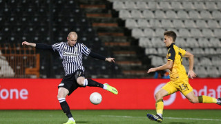 Κρμέντσικ: «Τρολάρει» και απαντάει δημοσίως αν... έκλεψε τη γυναίκα του διαιτητή