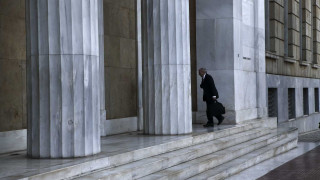 Απίστευτη καταγγελία: Ο δανειολήπτης έχει πεθάνει και η τράπεζα του ζητά 168.000€