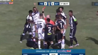 Απίστευτο: Αποβολή στα 17 δευτερόλεπτα στη Βραζιλία!