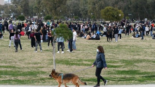 ΔΗΜΟΣΚΟΠΗΣΗ: Στο 9% η διαφορά ΝΔ-ΣΥΡΙΖΑ -Οι 6/10 θέλουν χαλάρωση μέτρων