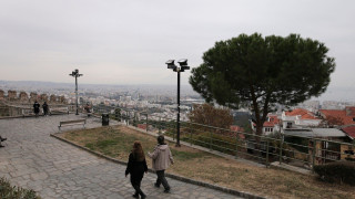 Παγώνη: «Ανάσταση στις εκκλησίες αλλά έξω - Σχετική ανοσία τέλος Ιουνίου»