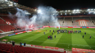 Κίνδυνος τιμωρίας για τον Ολυμπιακό: Δεύτερος τραυματίας αστυνομικός