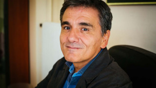 Τσακαλώτος: Είμαστε κοντά σε έντιμο συμβιβασμό