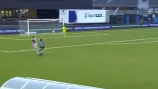 Αυτογκόλ-«ποίημα» στην Ολλανδία (video)