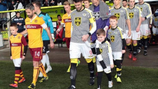 Παίκτης της χρονιάς ένας 6χρονος καρκινοπαθής! (pics)