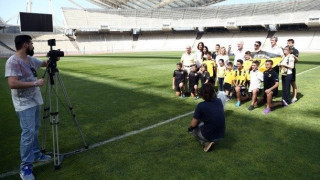 ΑΕΚ, διαρκείας και Μητσικώστας