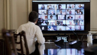 Αυτά εισηγήθηκαν οι λοιμωξιολόγοι για Πάσχα, εστίαση, σχολεία