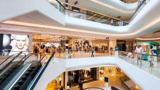 Ανοίγουν τα εμπορικά κέντρα τη Μ. Δευτέρα -Σήμερα (23/4) οι ανακοινώσεις