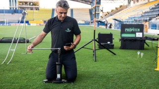 «Ο σκοπός μας για τη βελτίωση των γηπέδων, ο αγωνιστικός χώρος στο γήπεδο της Τότεναμ απορροφά 7 φορές περισσότερο νερό από τη Μάνδρα»