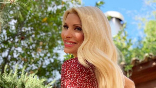 Ελένη Μενεγάκη και Νατάσα Θεοδωρίδου τραγουδούν μαζί και ρίχνουν το Instagram