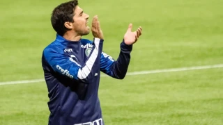 Ο Αμπέλ Φερέιρα υπογράφει στην Μπενφίκα!