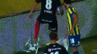 Αργεντινή: Ποδοσφαιριστής διέλυσε drone με υβριστικό σύνθημα