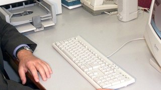 Αυτά προβλέπει το νομοσχέδιο για την προστασία της εργασίας