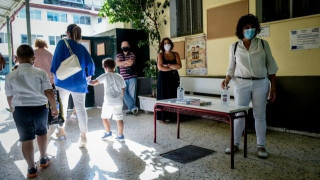 Κορωνοϊός: Προβληματίζει η αύξηση των κρουσμάτων σε σχολεία – 400 τα κλειστά τμήματα