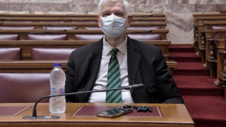 Σάλος με ατάκα Λοβέρδου για συνεπιμέλεια: Έχεις δικαίωμα να βλέπεις το παιδί ακόμα και αν κακοποιούσες τη μητέρα (vid)