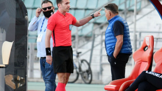 Απάντηση Κούγια σε Μπέο για τη... σκάλα: «Καλύτερο να την κρατήσεις, για να κάνεις καμία απόδραση από καμιά φυλακή»