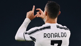 Έπαθε Ζλάταν ο Ρονάλντο: «Δεν κυνηγώ ρεκόρ, τα ρεκόρ κυνηγούν εμένα»