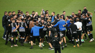 Ατελείωτο πάρτι στα αποδυτήρια του ΟΑΚΑ