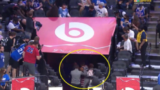 Ταύρος εν υαλοπωλείω ο Ουέστμπρουκ, οπαδός του πέταξε ποπκόρν!