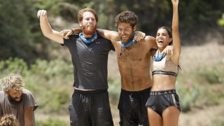Survivor: James, Νίκος, Άννα Μαρία ενώνονται ξανά και τρολάρουν Αλέξη Παππά