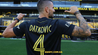 Ντάτκοβιτς: «Θέλω να μείνω στην Καταχένα - Να τελειώσει γρήγορα για να πάω διακοπές»