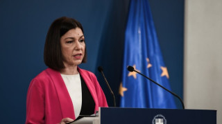 Κυβερνητική Εκπρόσωπος: Δεν τίθεται θέμα απόλυσης μη εμβολιασμένων