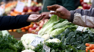 Λαϊκές αγορές: Καταργείται η απόσταση 5 μέτρων