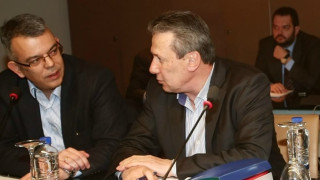 Απολογούνται Παπανικολάου, Υφαντής