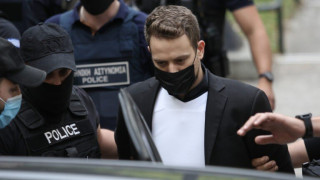 Προκλητικός ο σύζυγος της Καρολάιν: «Είχε ψυχολογικά προβλήματα και ξεσπάσματα οργής, μου ασκούσε βία»